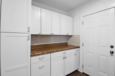 Motivated Seller! Repairs in progress. Beautifully updated home - photo 15