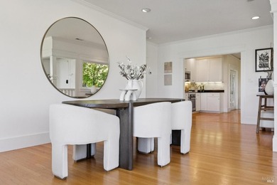 Desirable 3 unit building with a tenant-occupied studio! Located - photo 16