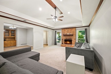 Welcome to 8 Cimarron Dr, a beautiful single-story home nestled - photo 6