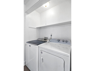 Motivated Seller! Repairs in progress. Beautifully updated home - photo 24
