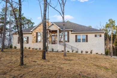 Lake Home For Sale in Hot Springs, Arkansas