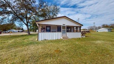 Lake Home For Sale in Lebanon, Oklahoma