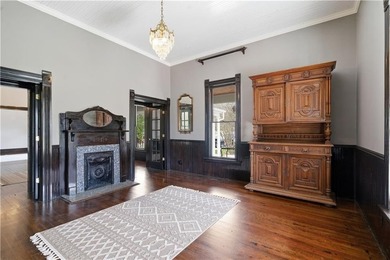 The guest house is what stops people. Fully separate from the - photo 12