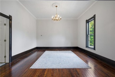 The guest house is what stops people. Fully separate from the - photo 18