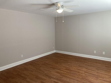 Fantastic opportunity to acquire possibly the biggest Quadplex - photo 20