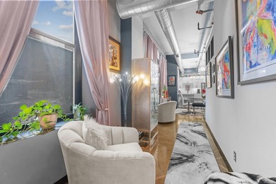 Welcome to the Prestigious Lowry Loft building and this - photo 20