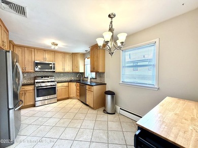 6 OVER 6, LARGE HOUSE, FINISHED BASEMENT. ABOVE GROUND LEVEL ON - photo 10