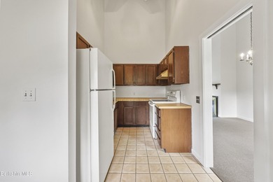 Enjoy easy Berkshire living in this spacious end-unit condo at - photo 15