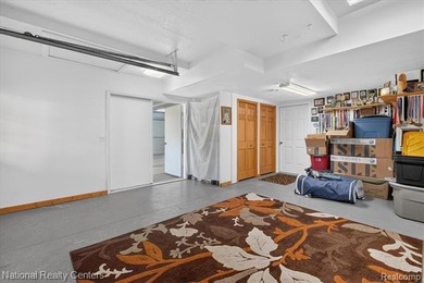 Welcome to this meticulously maintained 2,400 sq. ft. log home - photo 22