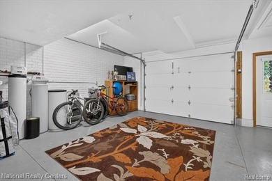 Welcome to this meticulously maintained 2,400 sq. ft. log home - photo 23