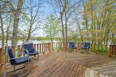 Life feels a little different at the lake! Morning coffee on the - photo 34