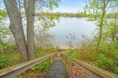 Life feels a little different at the lake! Morning coffee on the - photo 36