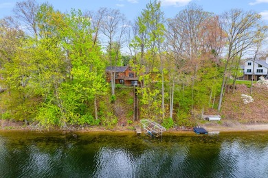 Life feels a little different at the lake! Morning coffee on the - photo 38