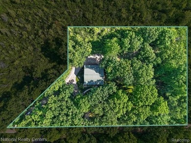 Welcome to this meticulously maintained 2,400 sq. ft. log home - photo 39