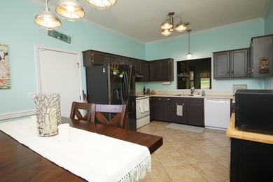 KICK OUT CLAUSE IN PLACE. Nicely maintained all-brick home in - photo 9