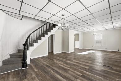 Welcome to 725 S Main St, Kendallville, IN! This spacious 4 - photo 8
