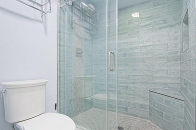 Move-in ready 2BR/2BA second-floor condo in Hanson's Landing, a - photo 8