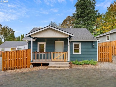Welcome to Camas View! This safe and private cottage community - photo 1