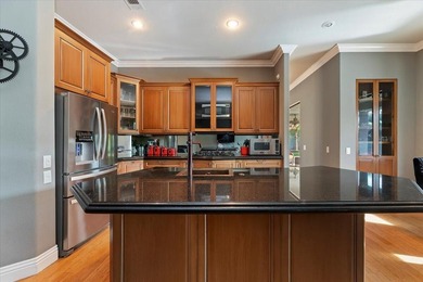 Price Improvement! Custom estate designed for entertaining - photo 21