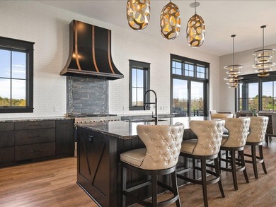 Stunning 5,949 sq ft custom-built luxury waterfront home (238' - photo 9
