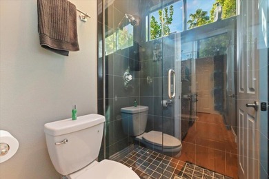 Price Improvement! Custom estate designed for entertaining - photo 30