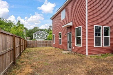 Welcome to your next chapter in the heart of Johns Island, where - photo 41