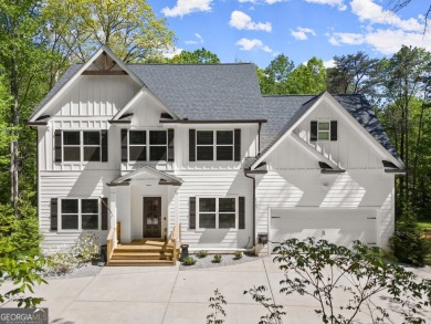 Lake Home For Sale in Gainesville, Georgia