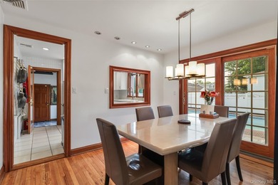 Welcome Home to your Move In Ready Expanded Cape in Massapequa - photo 8