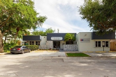 Free-Standing Office Building in Prime Downtown Fort Lauderdale- - photo 4