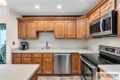 Welcome to easy, resort-style living in the highly sought-after - photo 19