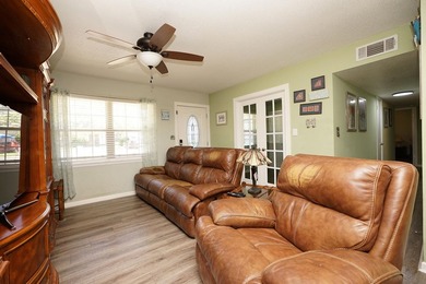 Here is your opportunity to own a home in highly desirable - photo 4