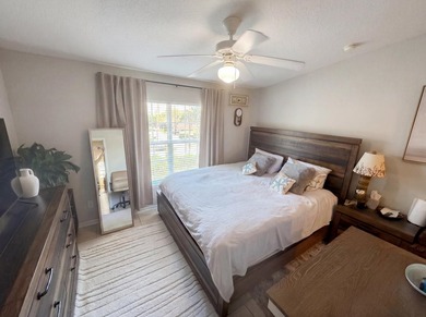 Investor Ready - Indian Lake Condo! This 3-bedroom, 2-bath - photo 6