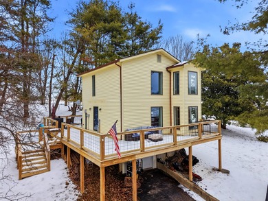 Lake Home For Sale in Harrodsburg, Kentucky