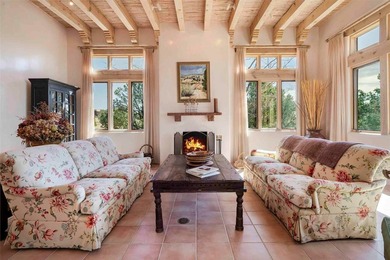 Enchanting sun-filled Las Campanas home built by Prull on the - photo 6