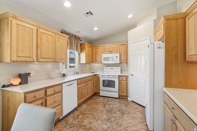 Welcome to beautiful Sun River, Southern Utah's premier 55+ - photo 12