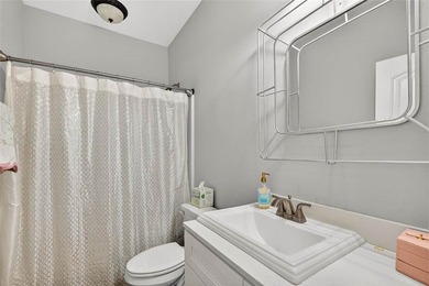 **SELLERS ARE RELOCATING-BRING AN OFFER** 2/1 RATE BUYDOWN - photo 21