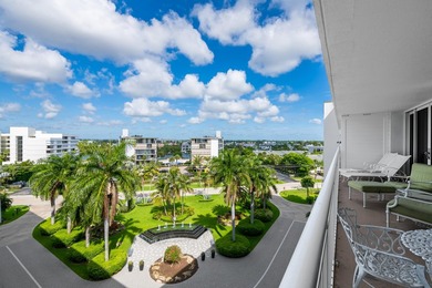 Enjoy beach living at its finest! This 1-bedroom plus - photo 27
