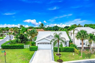 Lake Home For Sale in Wellington, Florida