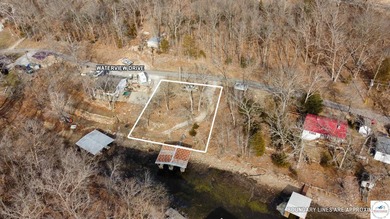 Fantastic lot on Lake of the Ozarks. 90 ft of shoreline with a 2 - photo 5