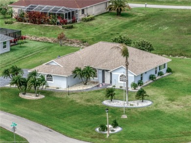 Lake Istokpoga Home For Sale in Sebring Florida