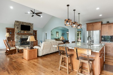 Custom built home meticulously maintained with an abundance of - photo 13