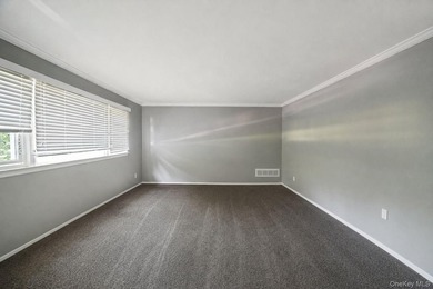 Rare opportunity to purchase updated, well-kept and maintained - photo 13