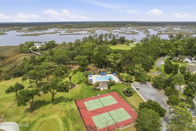 Beautifully maintained and thoughtfully designed, this - photo 14