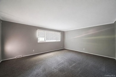 Rare opportunity to purchase updated, well-kept and maintained - photo 14
