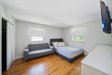 Rare opportunity to purchase updated, well-kept and maintained - photo 15
