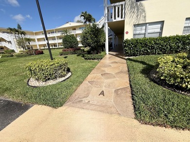 Welcome to this FIRST FLOOR 1 BEDROOM /1.1 BATH Condo located in - photo 6