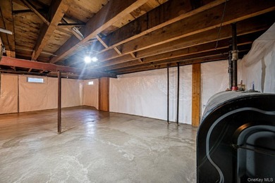 Rare opportunity to purchase updated, well-kept and maintained - photo 26