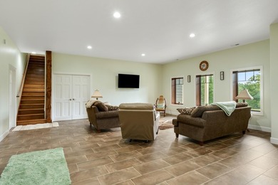 Custom built home meticulously maintained with an abundance of - photo 32