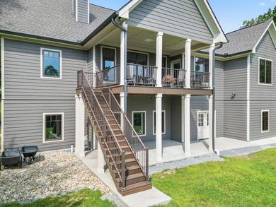 Custom built home meticulously maintained with an abundance of - photo 40