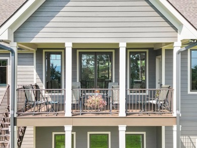 Custom built home meticulously maintained with an abundance of - photo 41